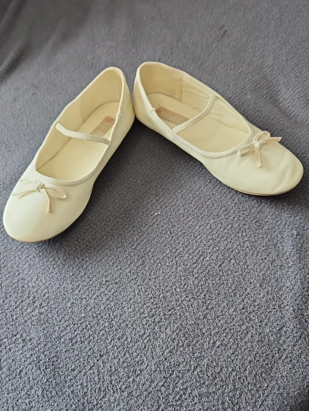 Tip Top Kids Cream Ballet Flats with Bow Accent